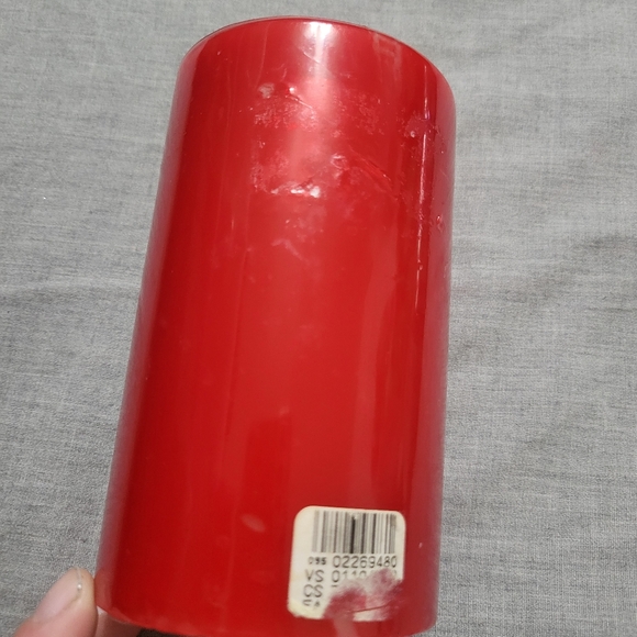 Victoria’s Secret Garden Candle Enchanted Apple New and Sealed - Picture 4 of 4